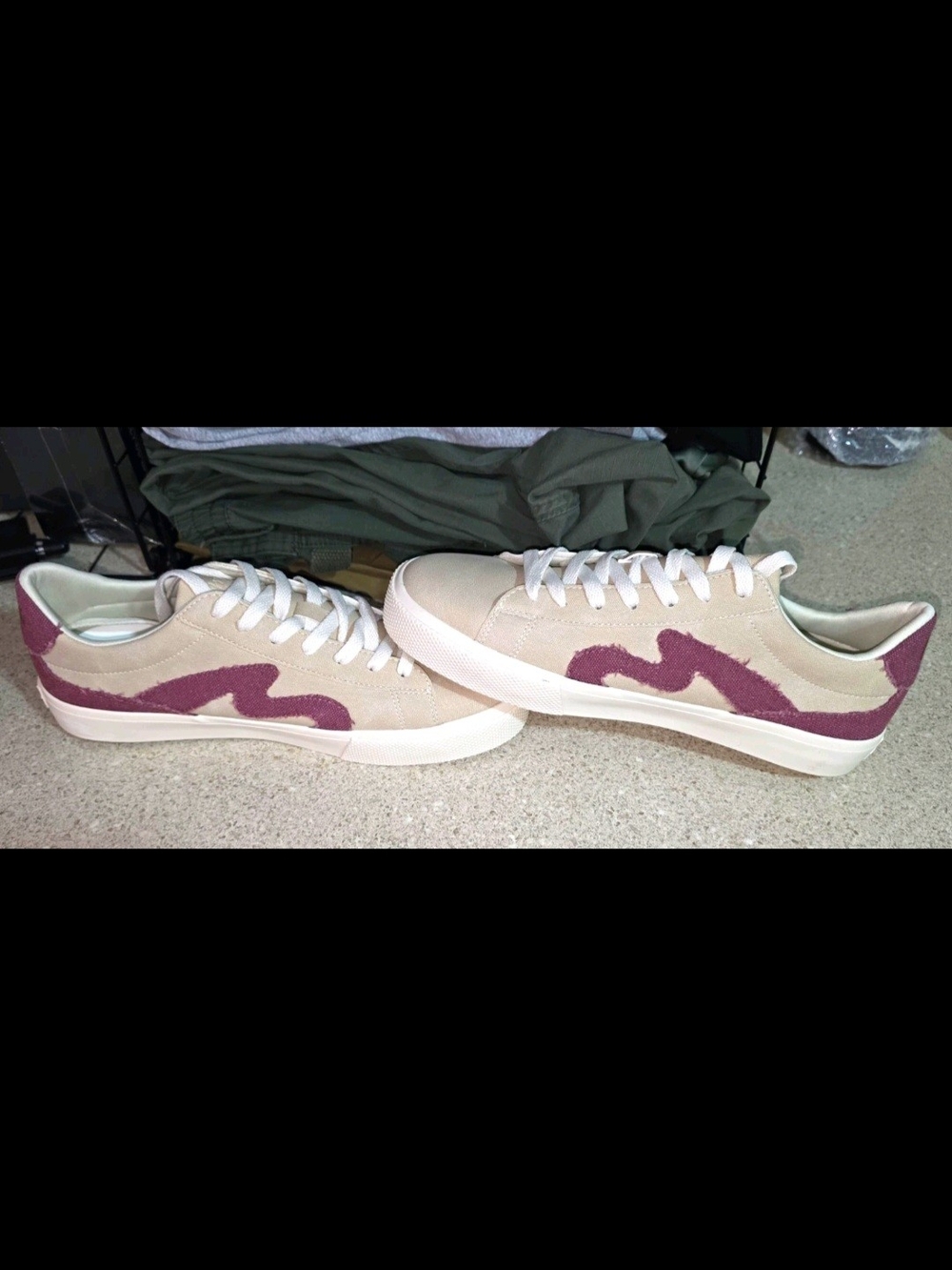 Women's Beige Sneakers with Mauve Accent